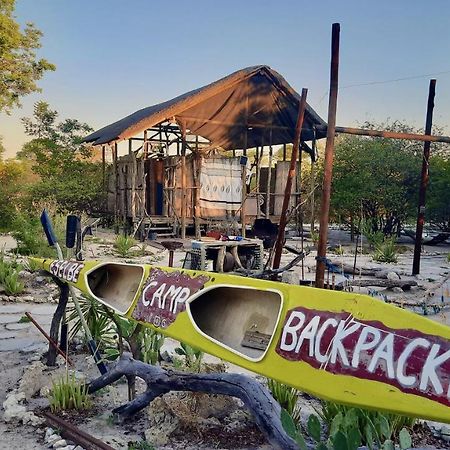 Eselbe Camp Backpackers Pansiyon Nata Dış mekan fotoğraf